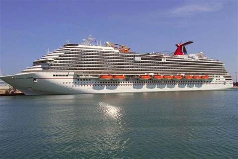 Top Reasons to Choose Carnival Magic: Cruise Critic Rating Explained